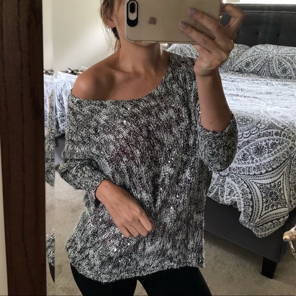 Windsor Sweaters - Slouchy Sweater w/ Silver Sequins ✨